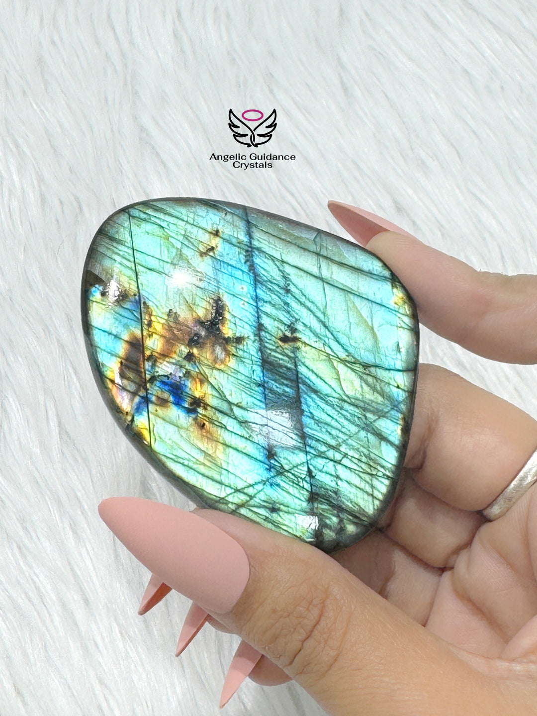Labradorite Palmstone Aaa 9