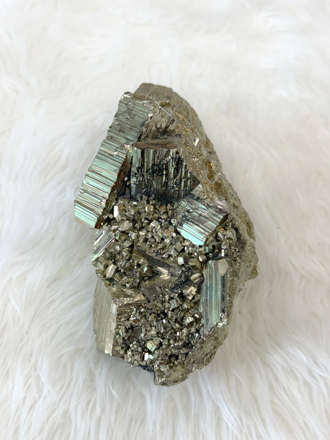 Pyrite Cubic Cluster 21
