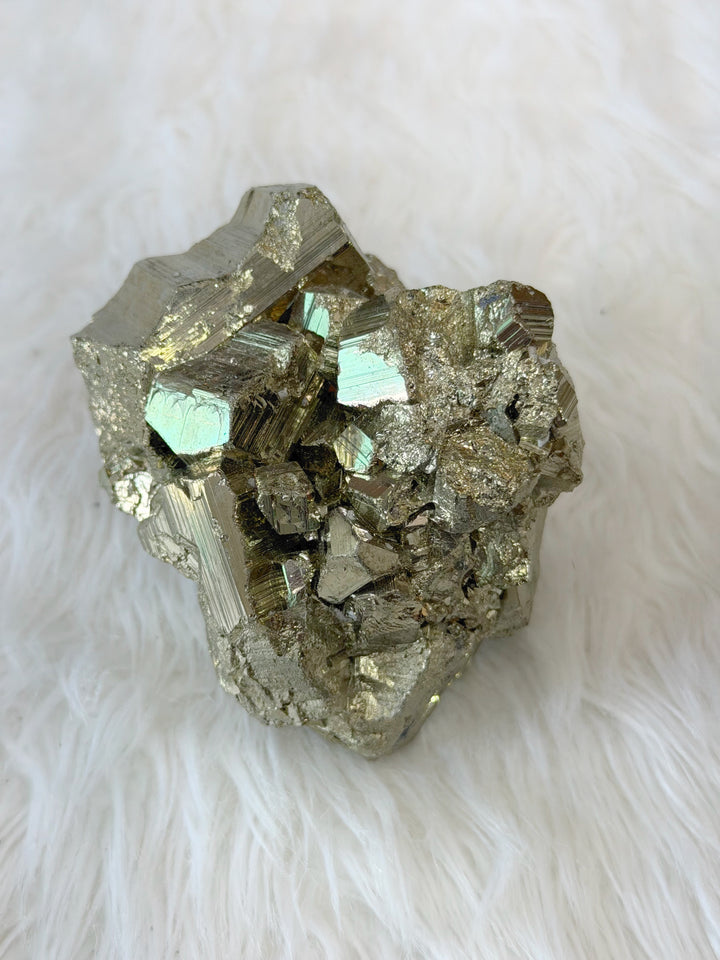 Pyrite Cubic Cluster 13