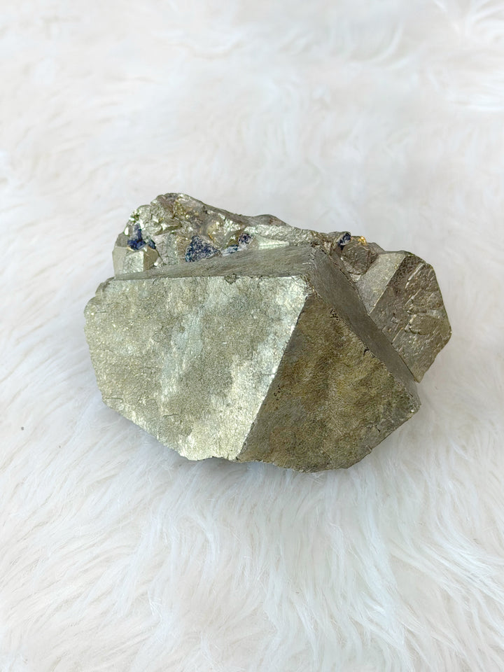 Pyrite Cubic Cluster 2