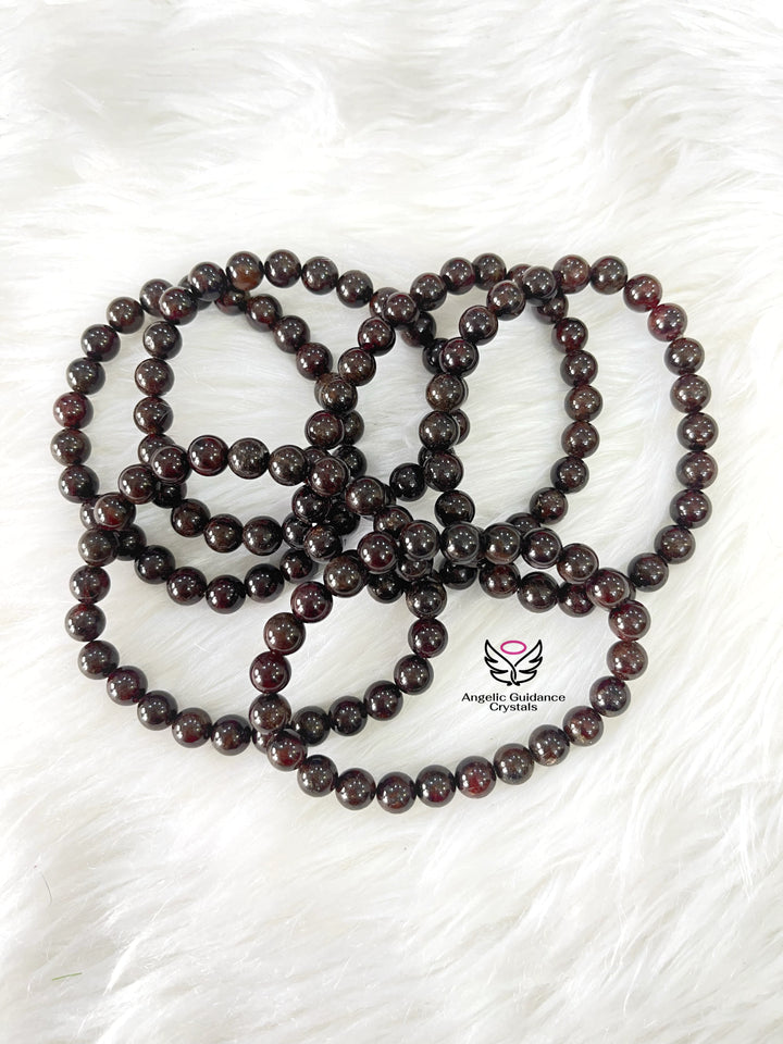 Garnet Round Bracelet