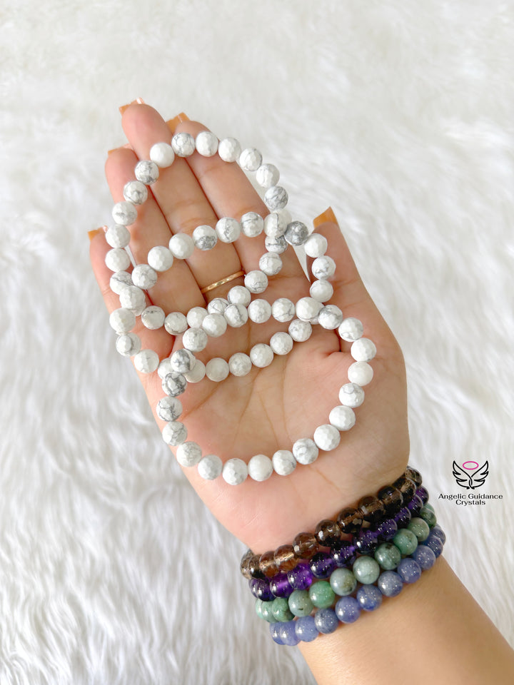 Howlite Faceted Bracelet 8mm