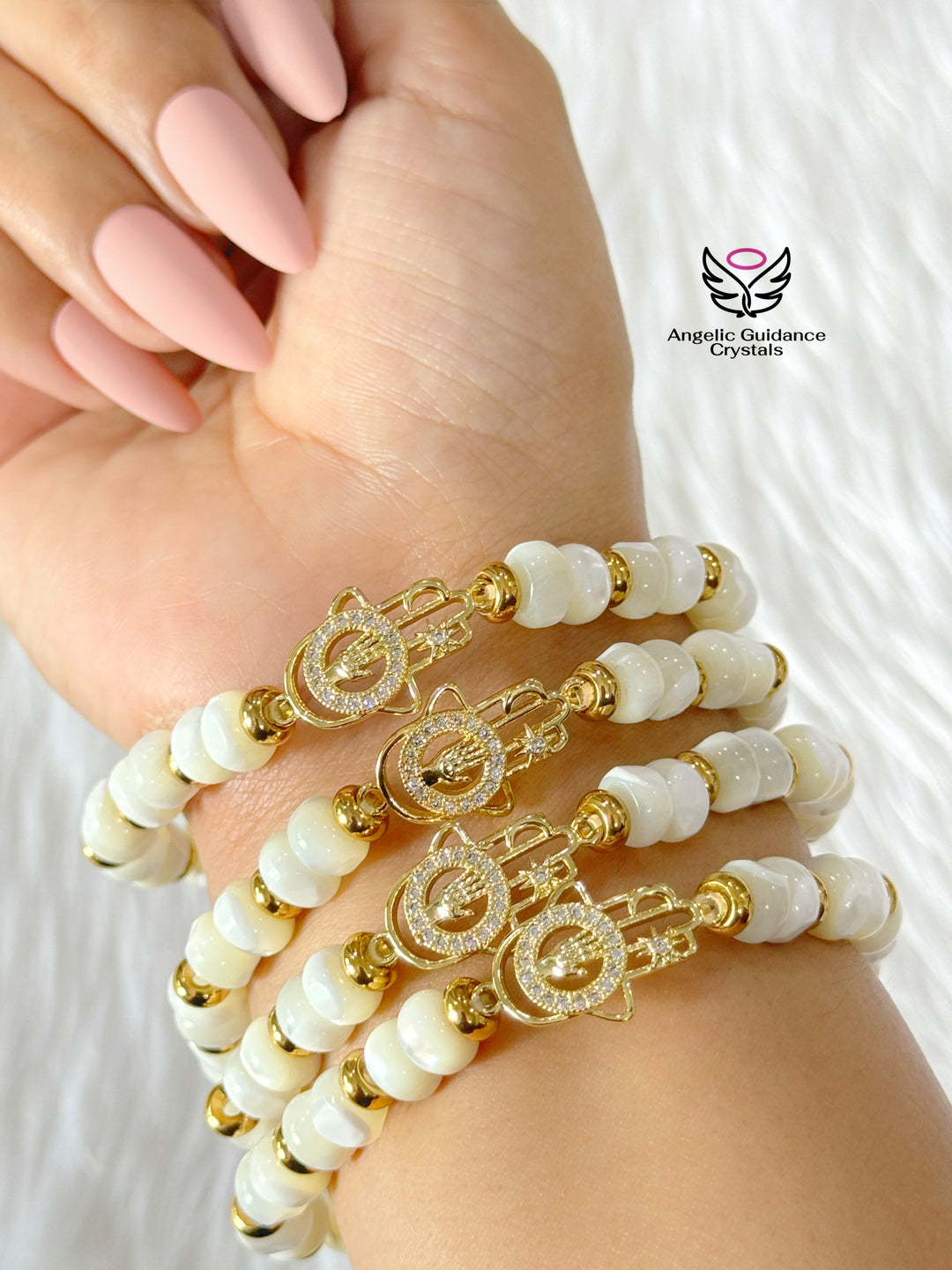 Mother of Pearl Bracelet With Hamsa Charm