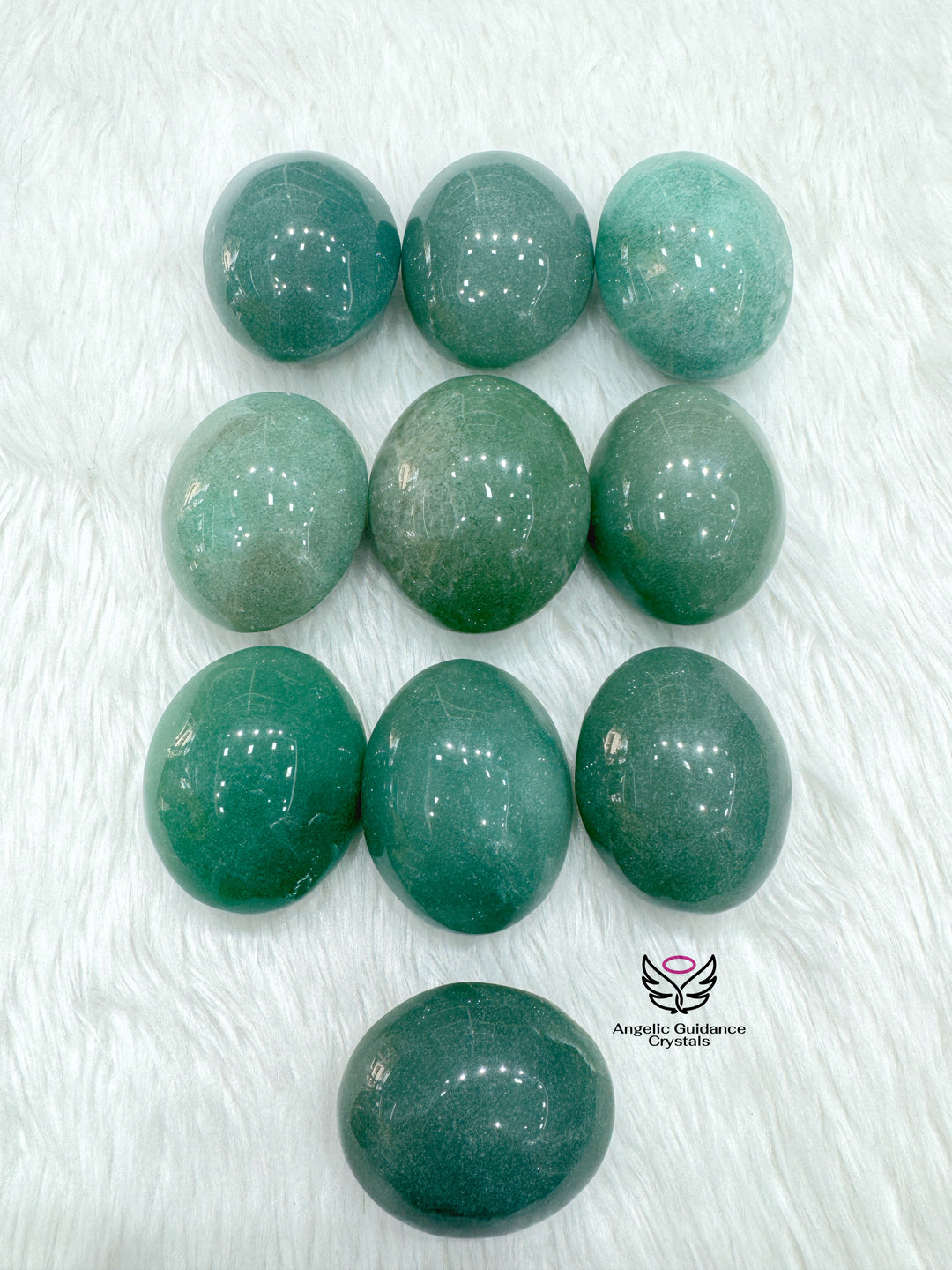 Green Aventurine Palm Stone AAA