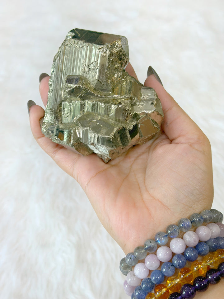 Pyrite Cubic Cluster 16