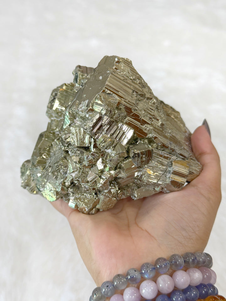 Pyrite Cubic Cluster 22