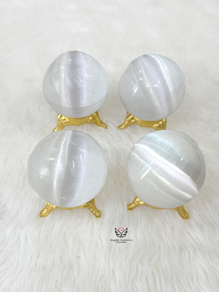 Selenite Sphere Medium