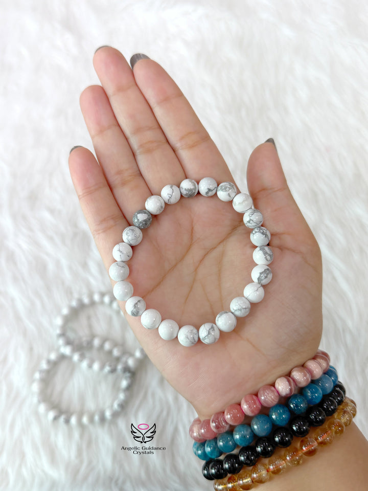 Howlite Bracelet 8mm