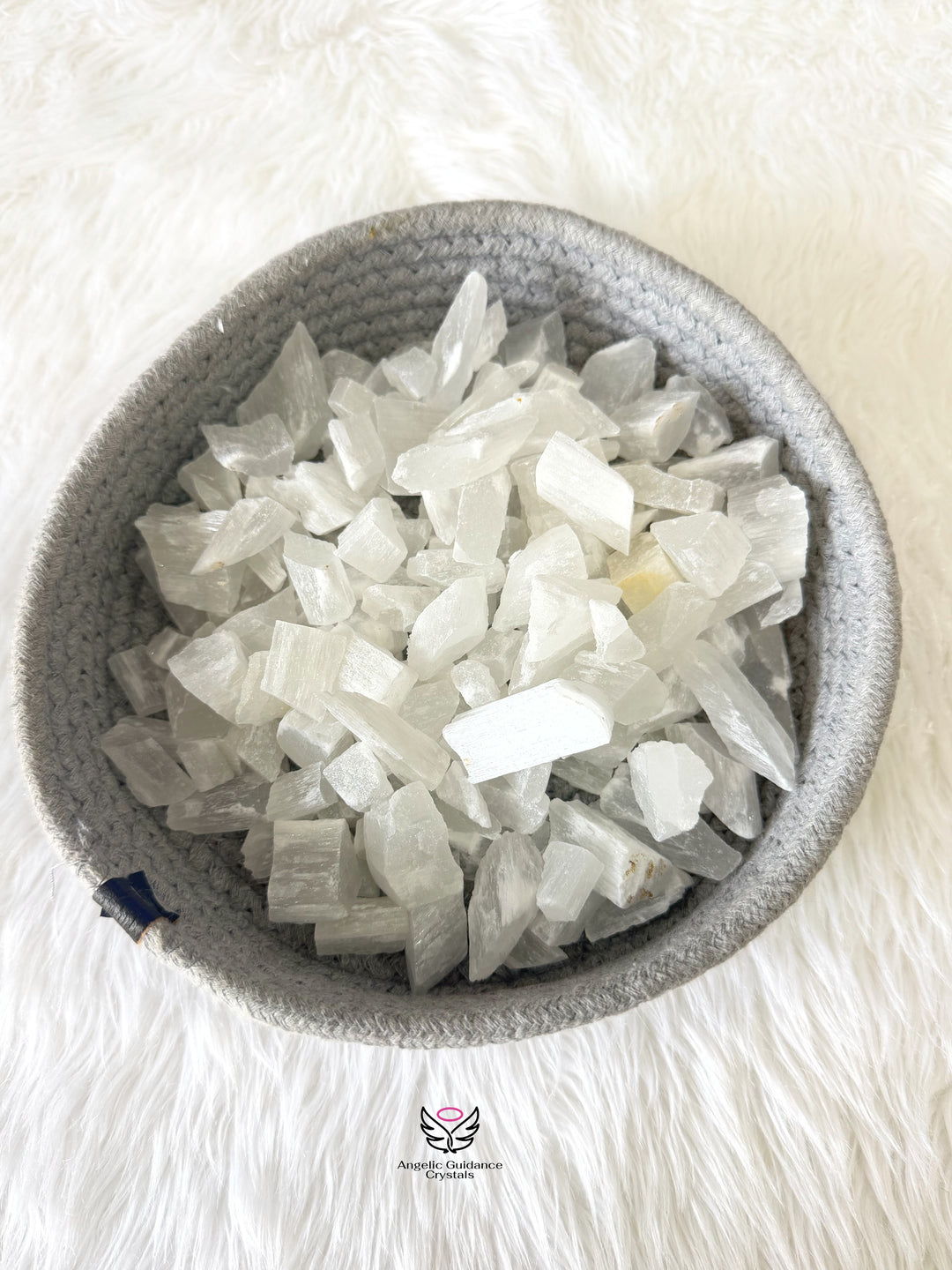 Selenite Raw Stone Xsmall