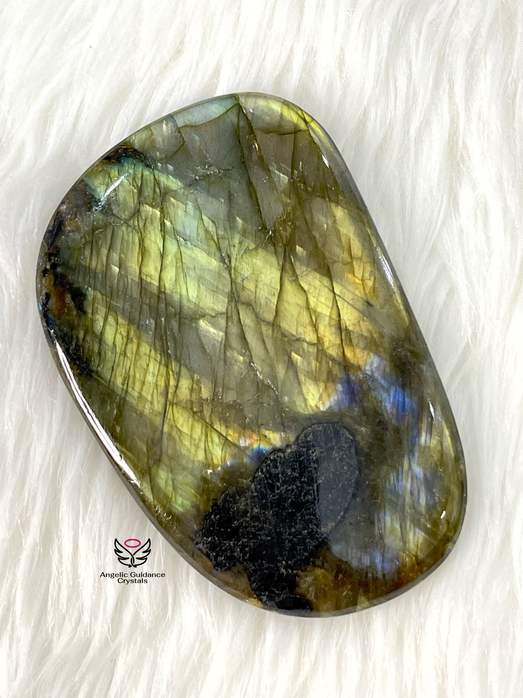 Labradorite Palmstone AAA 4