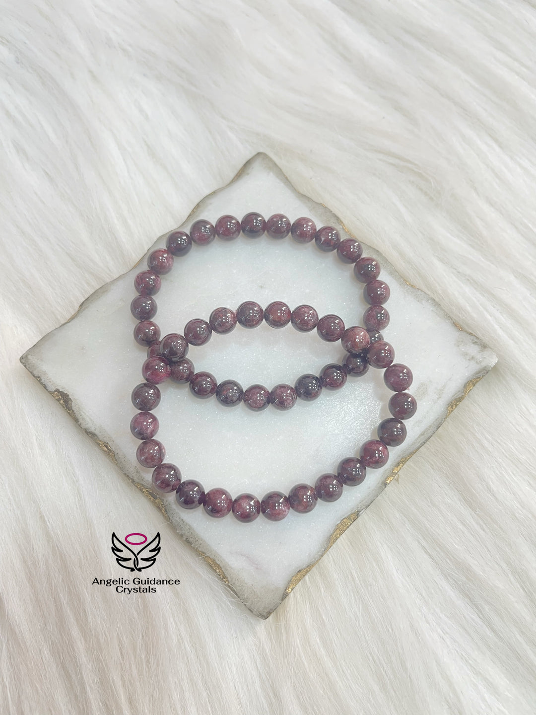 Garnet Round Bracelet